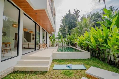Lifestyle pool